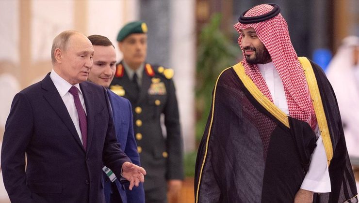 Putin, Suudi Arabistan Veliaht Prensi ile enerji piyasasını görüştü