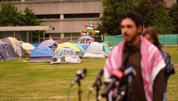 Toronto Üniversitesi kampüsünde yer alan Filistin destekçilerinden çadırları kaldırmaları istendi