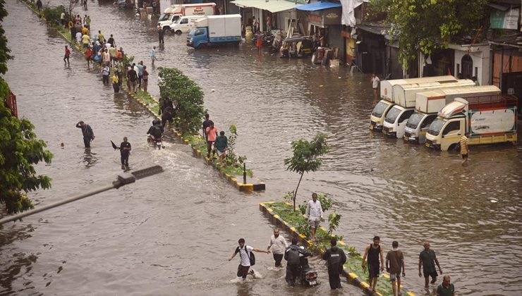 Hindistan’ın batısındaki şiddetli yağışlarda ölü sayısı 28’e çıktı