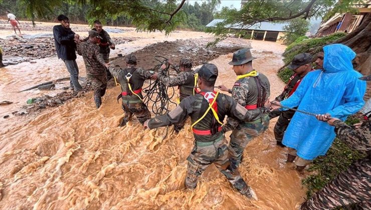 Hindistan’ın güneyindeki toprak kaymalarında ölü sayısı 289’a çıktı