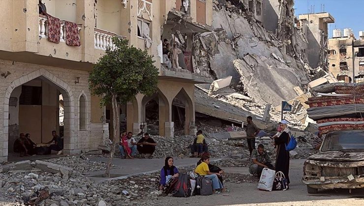 İsrail ordusu, savaşın 310. gününde Gazze Şeridi’ne kara, hava ve denizden saldırılarını sürdürdü