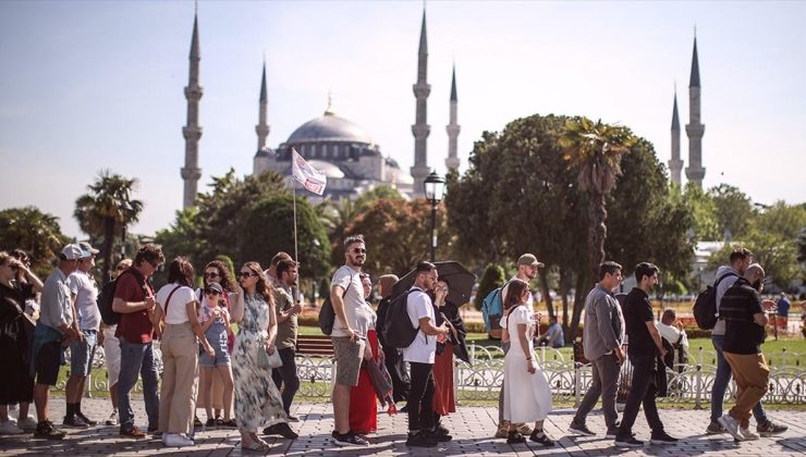 İstanbul yılın ilk 6 ayında 8,5 milyonu aşkın yabancı turist ağırladı