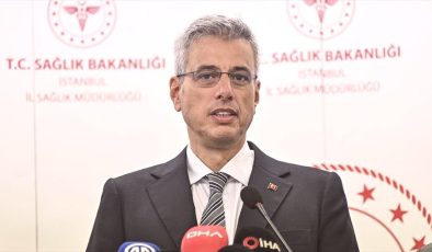 Sağlık Bakanı Memişoğlu, İstanbul İl Sağlık Müdürlüğü devir teslim törenine katıldı