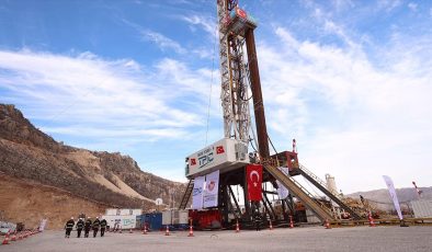 Türkiye, petrol ve doğal gaz üretiminde rekora imza attı