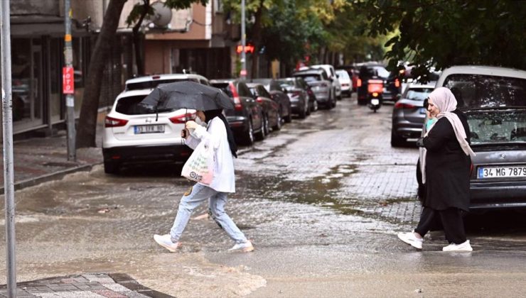 İstanbul’da aralıklarla sağanak etkili oluyor