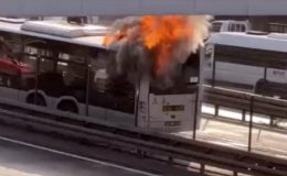 İstanbul’da metrobüste çıkan yangın söndürüldü