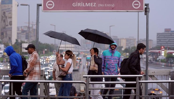 İstanbul’da yağış etkili oluyor