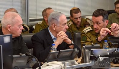 Netanyahu, güvenlik yetkilileriyle Hizbullah konusunda “özel görüşme” yapıyor