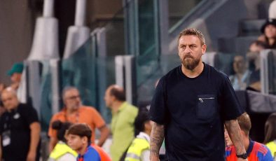 Roma’da teknik direktör Daniele De Rossi’nin görevine son verildi