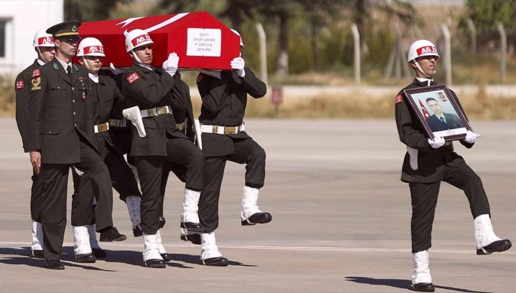 Şehit Onur Çapan’ın naaşı Isparta’ya uğurlandı