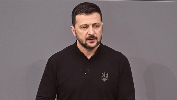 Ukrayna Devlet Başkanı Zelenskiy, yeni savunma yardımını duyuran ABD’ye teşekkür etti