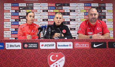 A Milli Kadın Futbol Takımı Teknik Direktörü Kıragası: Kadın futbolu adına tarihi bir maç oynayacağız