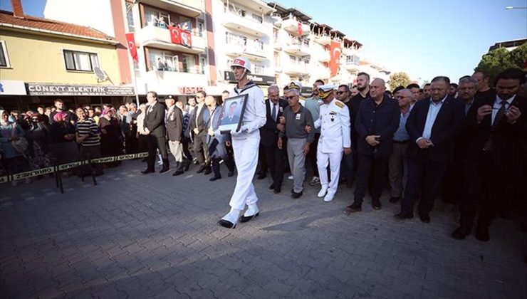 Ağrı’da şehit olan Piyade Uzman Çavuş Burak Geniş’in cenazesi toprağa verildi