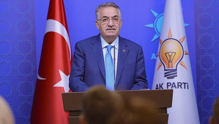 AK Parti’nin “Yeni Anayasa Çalıştayı” başladı