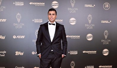 Altın Top ödülünü, İspanyol futbolcu Rodri kazandı