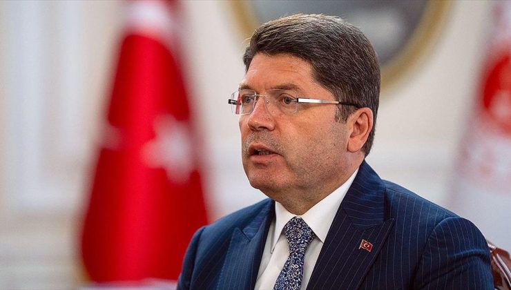 Bakan Tunç: FETÖ ile mücadele FETÖ elebaşıyla sınırlı olmayıp, tüm unsur ve uzantılarıyla sürecek