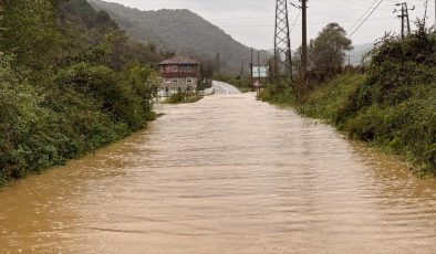 Bartın’da eğitime 1 gün ara verildi