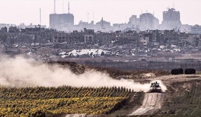 Beyrut’u yoğun bombardımana tutan İsrail, Gazze’nin kuzeyine yeniden kara saldırısı başlattı