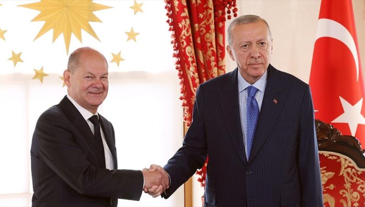 Cumhurbaşkanı Erdoğan, Almanya Başbakanı Scholz’u kabul etti