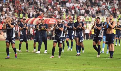 Fenerbahçe, Süper Lig’de yarın Samsunspor’a konuk olacak