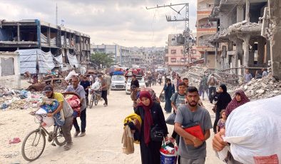 İsrail ordusu, Gazze’nin kuzeyinde kalan Filistinlileri sürgün etmeye çalışıyor