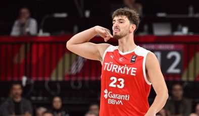 Milli basketbolcu Alperen Şengün’den Türk spor tarihine geçen anlaşma