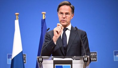 NATO Genel Sekreteri Rutte’den, Ukrayna’nın “en zor kışını yaşıyor olabileceği” uyarısı