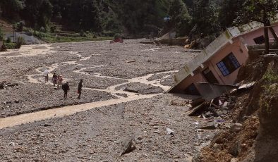 Nepal’deki sel ve toprak kaymalarında ölenlerin sayısı 241’e çıktı