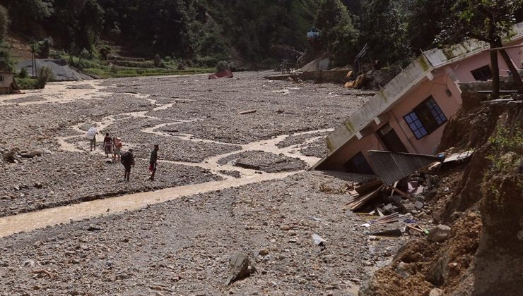 Nepal’deki sel ve toprak kaymalarında ölenlerin sayısı 241’e çıktı