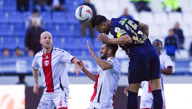 Samsunspor, deplasmanda Kasımpaşa’yı 4 golle geçti