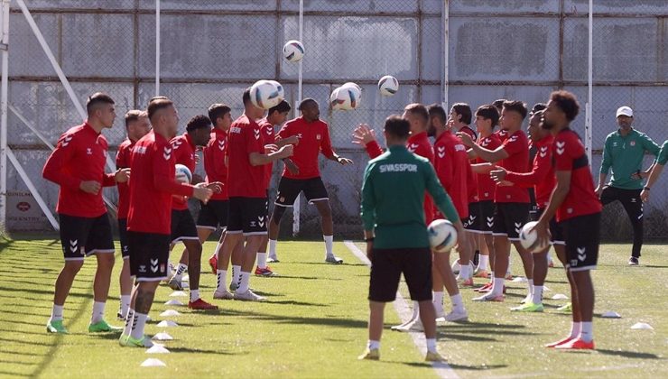 Sivasspor, Süper Lig’de yarın Hatayspor’u konuk edecek