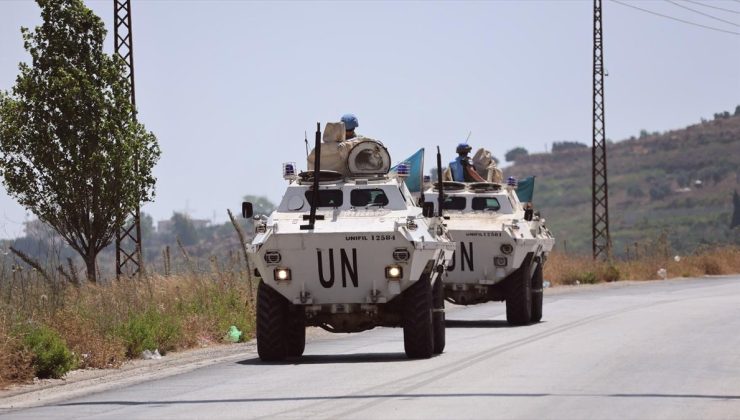 UNIFIL, Lübnan’daki mevzilerinde kalmaya devam edeceklerini açıkladı