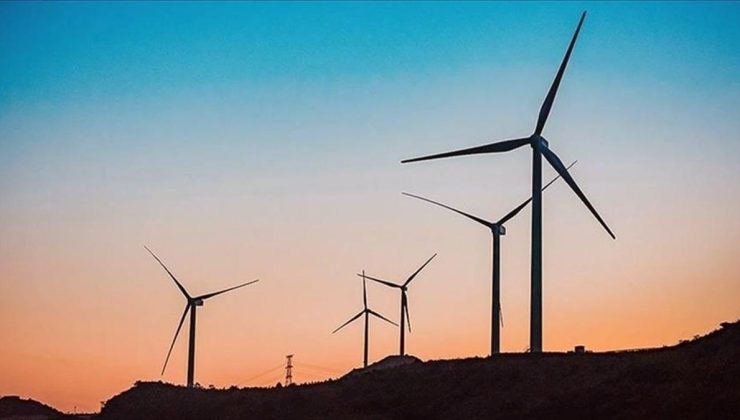 Yenilenebilir enerjide yeni yol haritası için destekleyici politikaların önemi vurgulanıyor