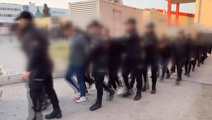 Adana merkezli “Kuyu-37” operasyonlarında yakalanan 207 zanlı tutuklandı