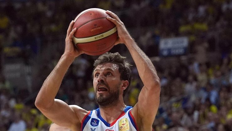 Anadolu Efes’te sakatlık yaşayan Doğuş Özdemiroğlu 3 hafta yok