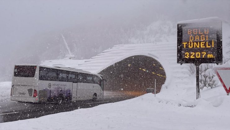 Bolu Dağı Tüneli kar temizleme çalışması nedeniyle kısa süreli ulaşıma kapatılacak