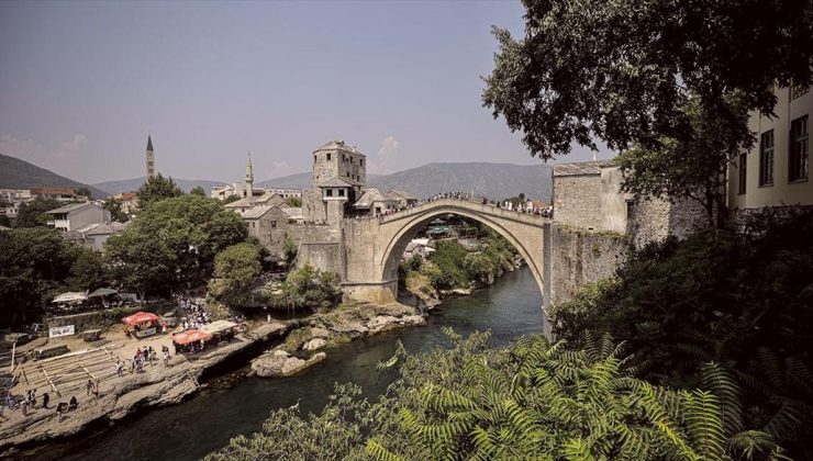 Bosna Savaşı’nda “kara gün” olarak hatırlanan Mostar Köprüsü’nün yıkılışının üzerinden 31 yıl geçti