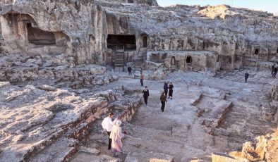 Diyarbakır’da tarihi “Hilar Kaya Mezarları” ören yeri olarak tescillendi