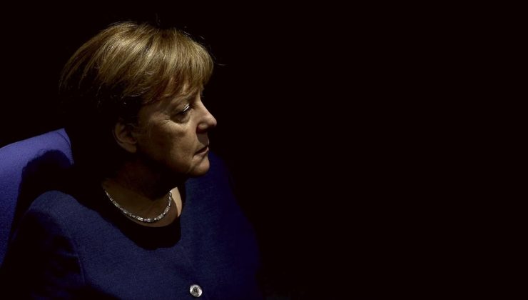 Eski Almanya Başbakanı Merkel: Trump her şeyi emlak şirketi sahibi perspektifinden görüyor