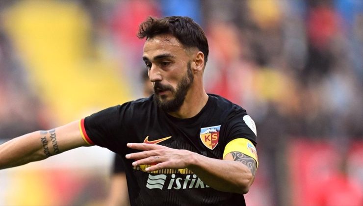 Gökhan Sazdağı, A Milli Futbol Takımı kadrosuna dahil edildi