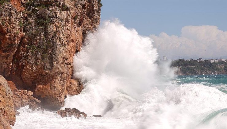 Güney Ege, Karadeniz ve Akdeniz için fırtına uyarısı