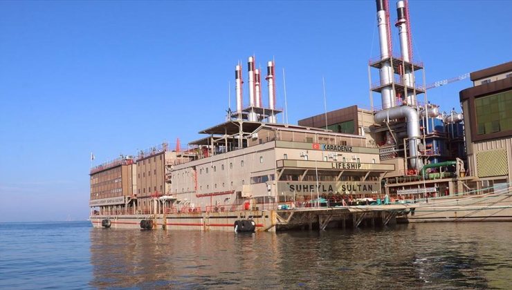 Hatay’da depremzedelere barınma hizmeti veren gemi Yalova’da bakıma alındı