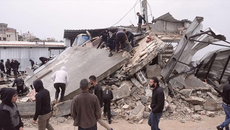 İsrail, Cenin kenti ve mülteci kampına baskınını ikinci gününde sürdürüyor