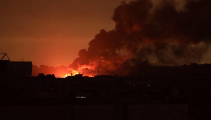 İsrail’in Gazze Şeridi’nin kuzeyinde bir evi bombalaması sonucu 4 Filistinli hayatını kaybetti