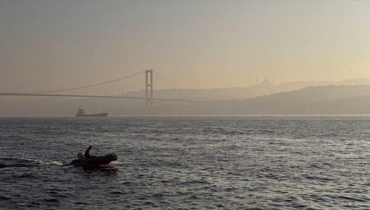 İstanbul Boğazı’nda sis nedeniyle trafik askıya alındı