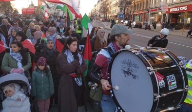 İsveç’te İsrail’in Gazze, Lübnan ve İran’a yönelik saldırıları protesto edildi