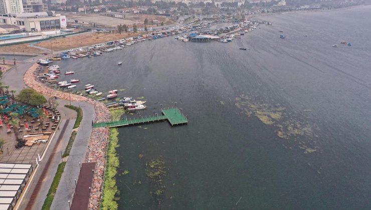 İzmir Körfezi’ne yönelik “İzmir İçin Nefes” projesi tanıtıldı