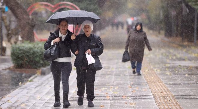 Kırklareli’nde sağanak etkili oldu