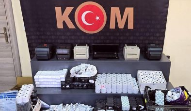 Kocaeli merkezli “sahte fatura” operasyonunda yakalanan 41 zanlı tutuklandı