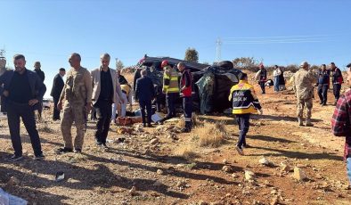 Mardin’de trafik kazasında 4 kişi hayatını kaybetti, 4 kişi yaralandı